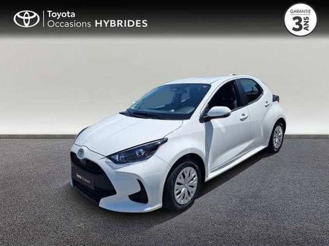 Toyota YARIS Toyota Yaris 116h Dynamic 5p MC24