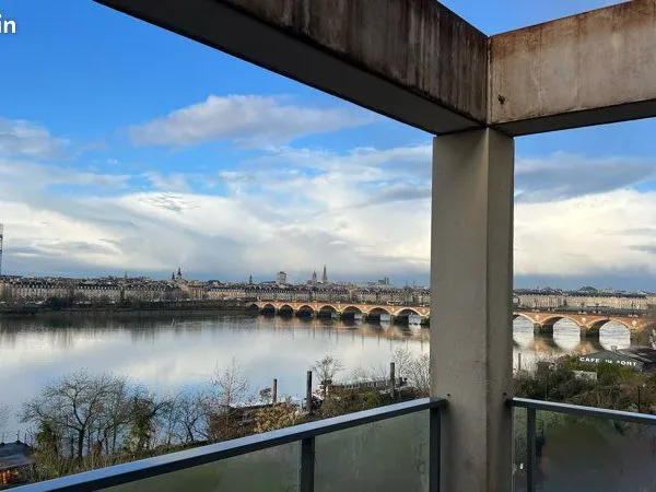 Appartement 76m2 vue Garonne