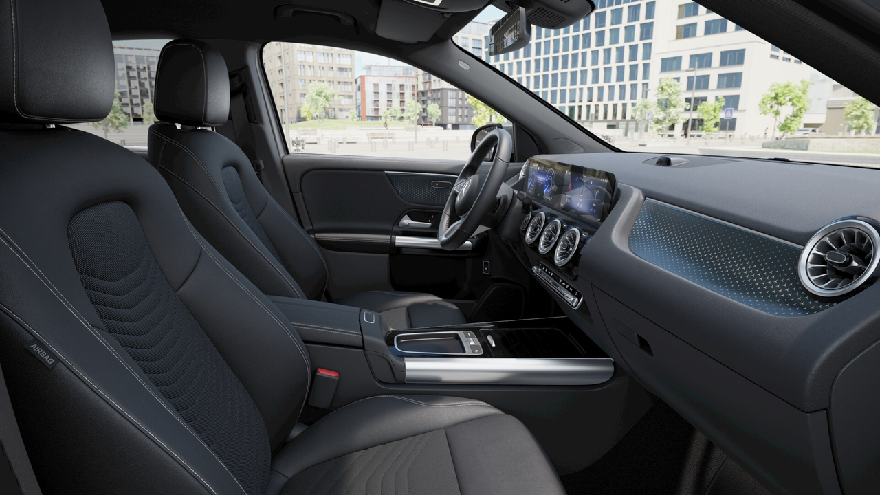 Mercedes EQA 250+ — photo 11
