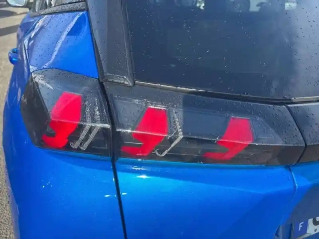 Peugeot 2008 bluehdi 110 s&amp;s bvm6 — photo 37