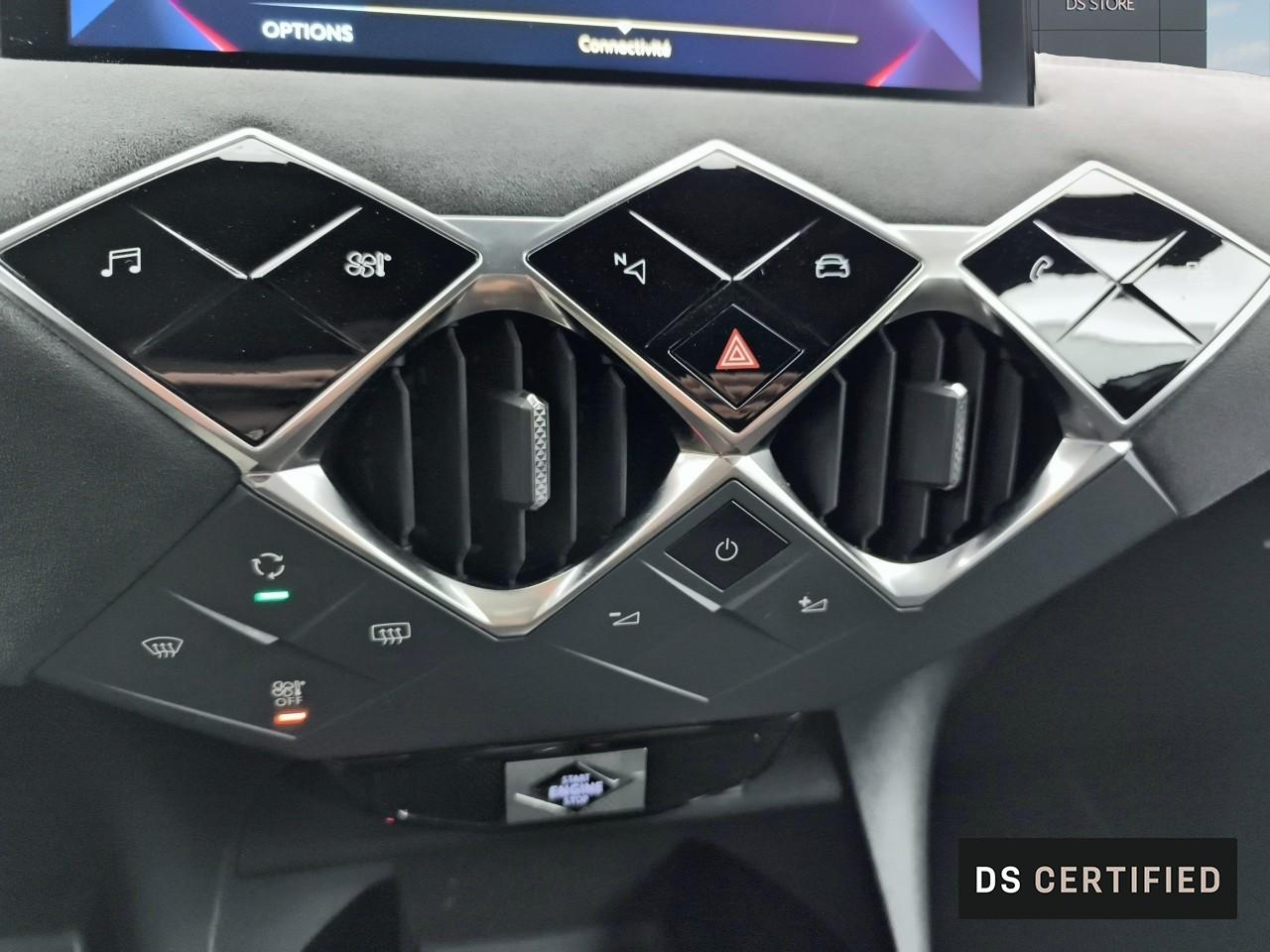 Ds Ds 3 crossback puretech 130 eat8 performance line+ — photo 12