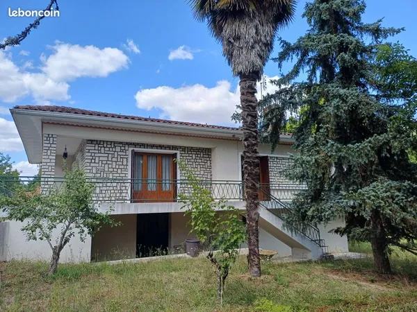 Maison 6 pièces 206 m²