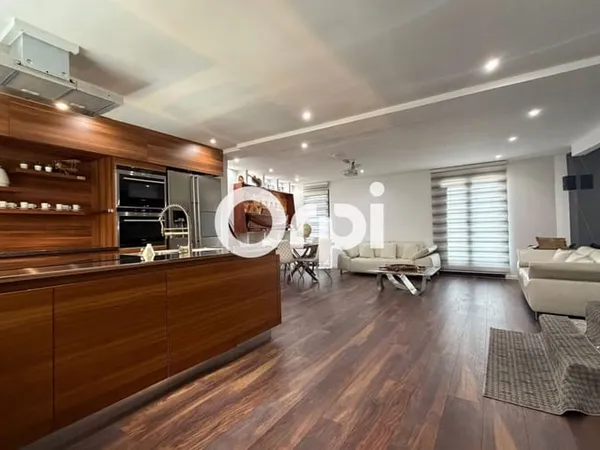 Maison 5 pièces 106 m²