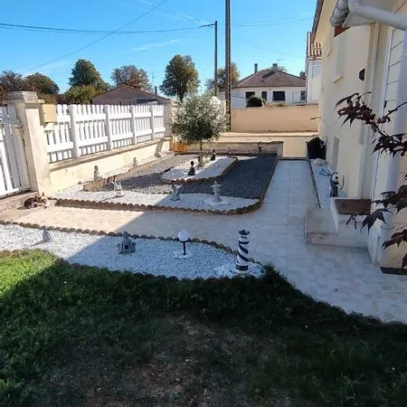 Pavillon sur sous-sol de 4 pièces