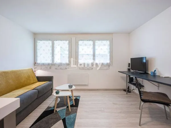 Studio 1 pièce 25 m²