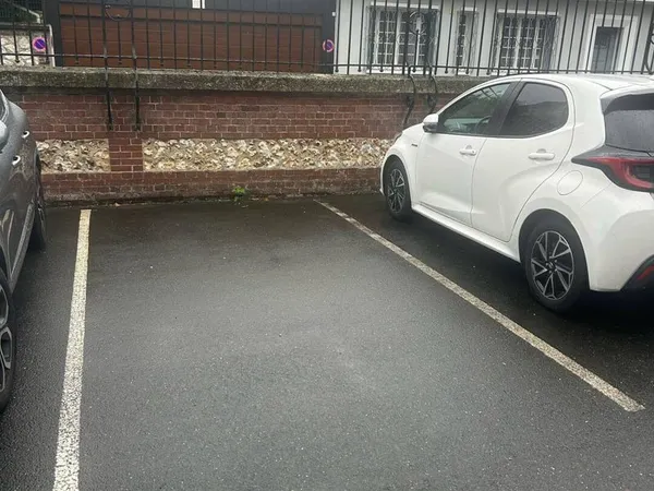 Parking 10 m²