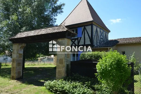 Maison 5 pièces 144 m²