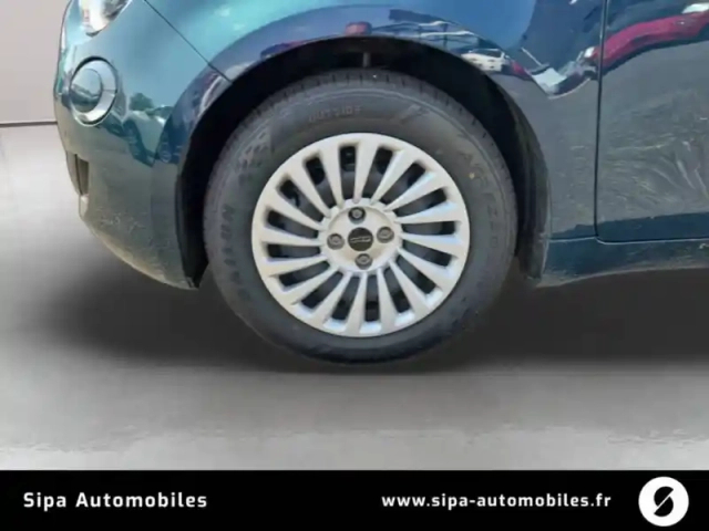 Fiat 500 e 118 ch — photo 9