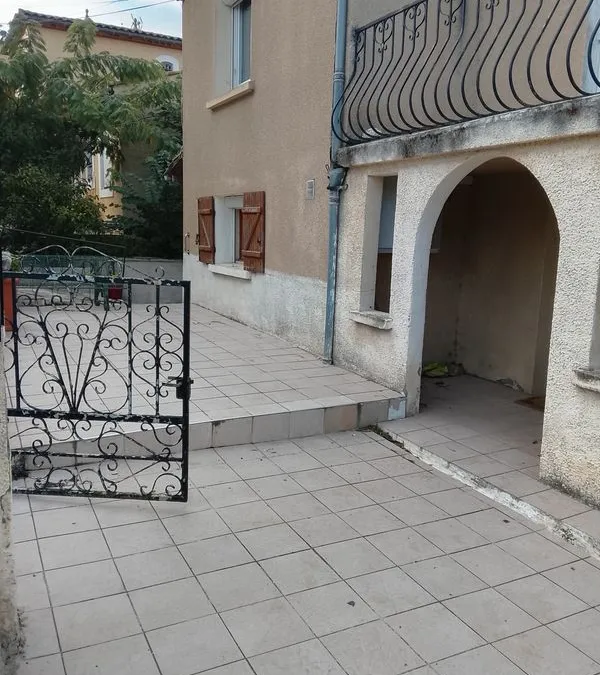 Photo 2