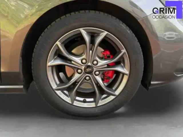 Ford Focus 1.5 ecoblue 120 s&amp;s — photo 14