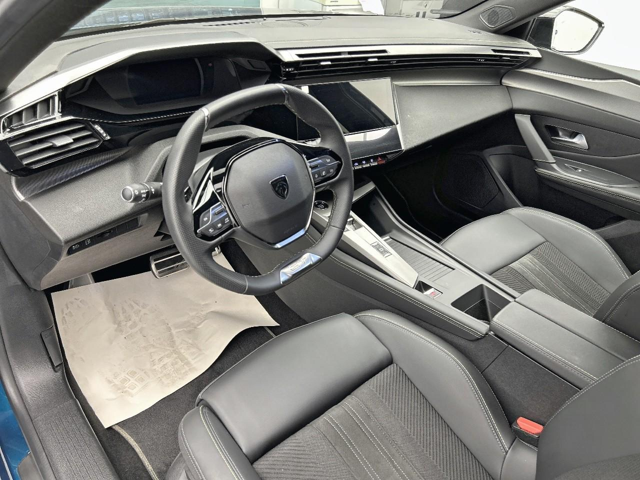 Peugeot 308 phev 180 e-eat8 gt — photo 9