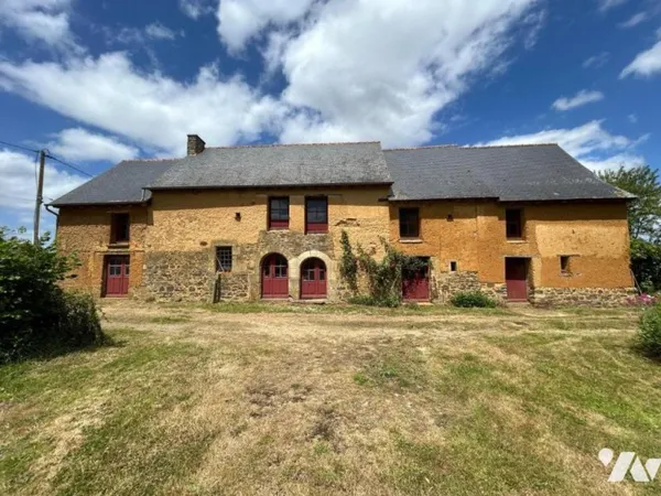 Maison 8 pièces 250 m²