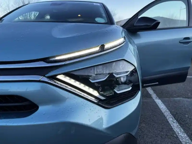 Citroën C4 puretech 130 bvm6 — photo 43