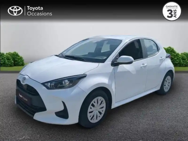 Toyota Yaris 70 vvt-i dynamic business 5p my22