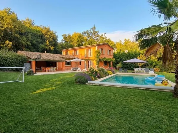 Maison 5 pièces 175 m²