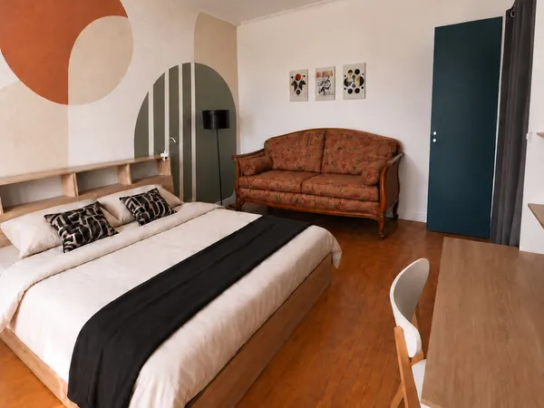 Colocation meublée - 4 chambres - maison rénovée avec jardin - proche paris (93)