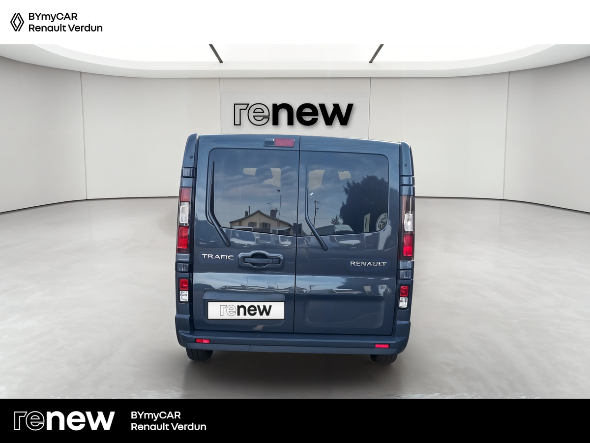 Renault Trafic Blue dCi 150 — photo 4