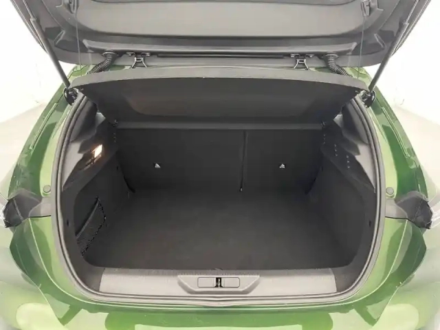 Peugeot 308 phev 180 e-eat8 — photo 47