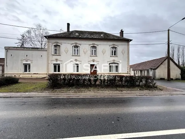 Maison 10 pièces 240 m²