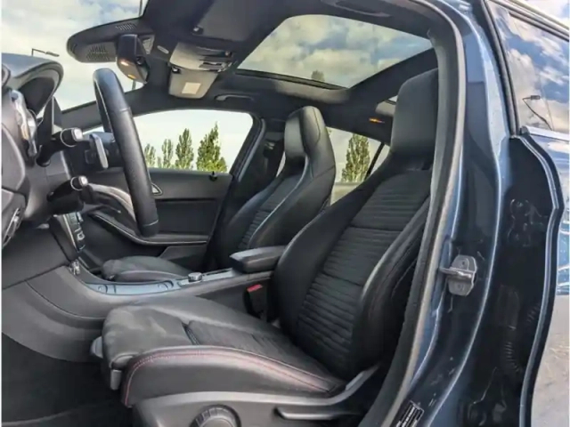 Mercedes Gla 180 — photo 16