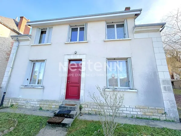 MAISON DE VILLE 3 CHAMBRES AVEC JARDIN SUR LA COMMUNE DE VILLENTROIS (INDRE 36)