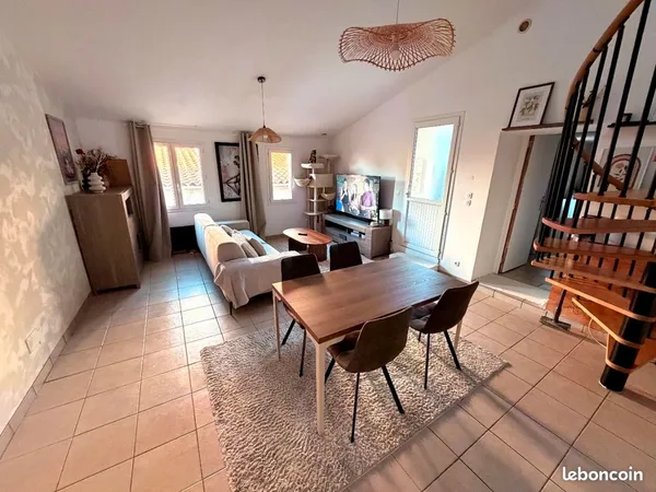 Appartement 90m2, 2ed étage