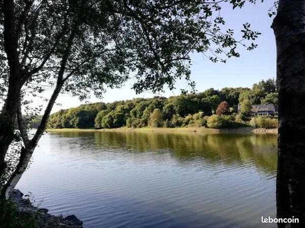Terrain 655 m² Brusvily
