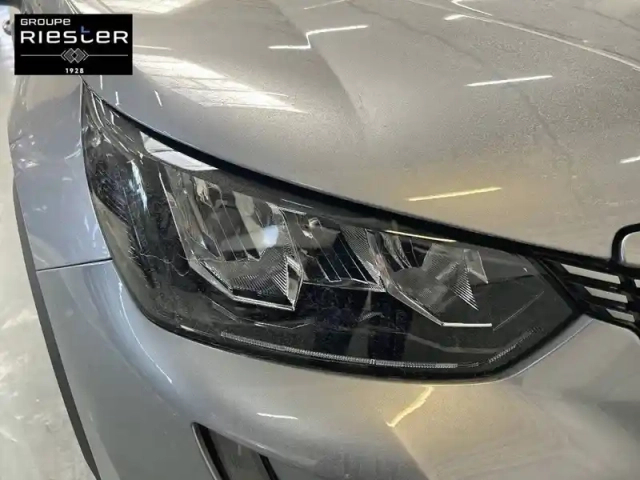 Peugeot 2008 moteur électrique 136 ch — photo 36