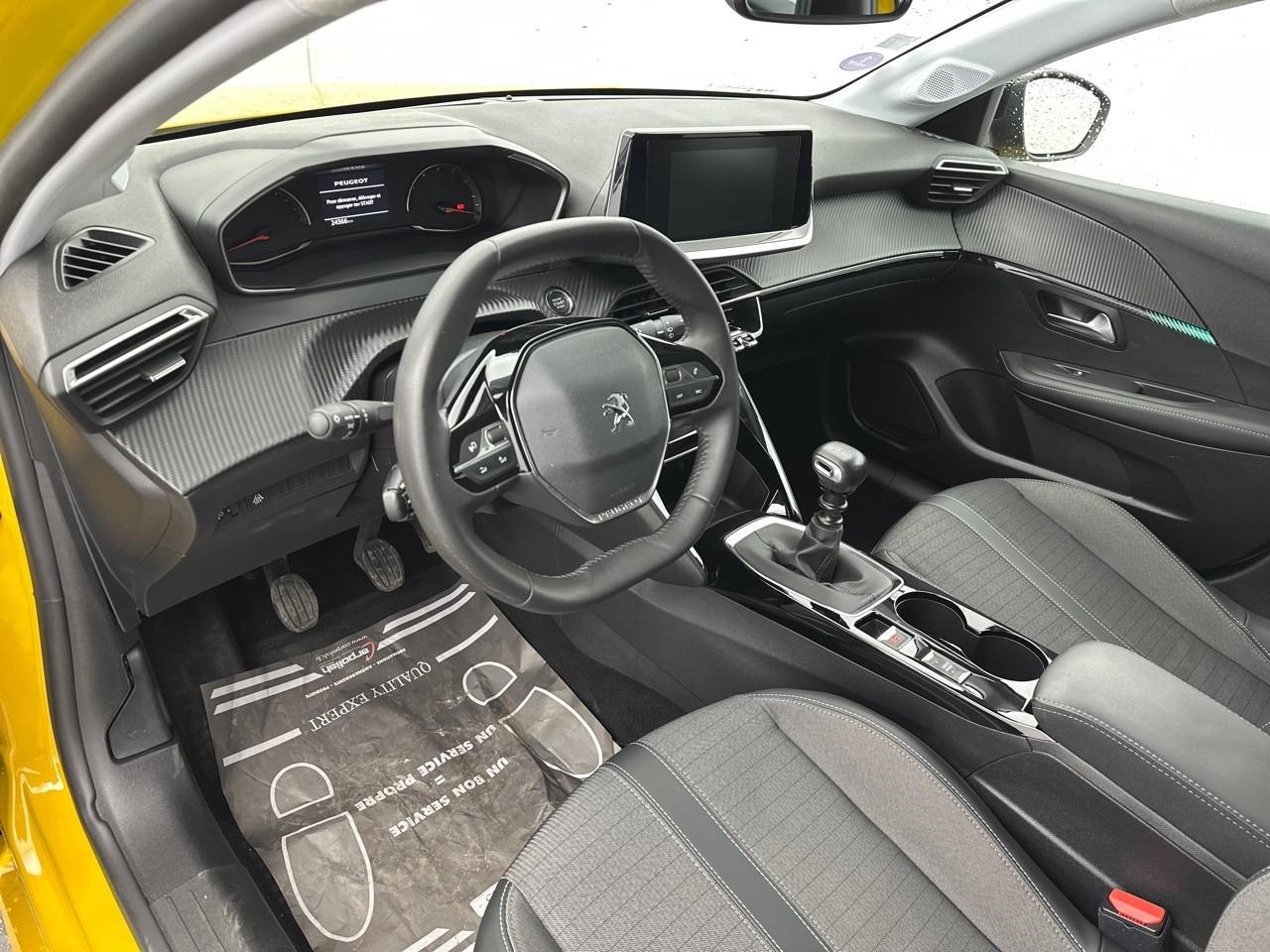 Peugeot 208 puretech 100 s&s bvm6 allure — photo 8