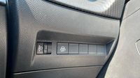 Peugeot 208 1.2 PureTech 100ch S&S Allure Pack — photo 24