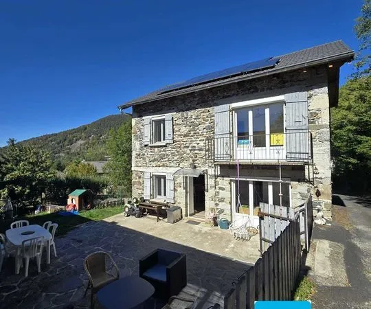 Coup de coeur - Maison entièrement rénovée avec 3 chambres ,