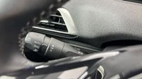 Peugeot 3008 1.5 BlueHDi 130ch S&S Allure Pack — photo 28