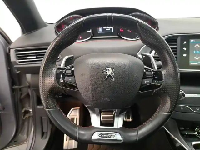 Peugeot 308 2.0 bluehdi 180ch s&amp;s eat8 — photo 32