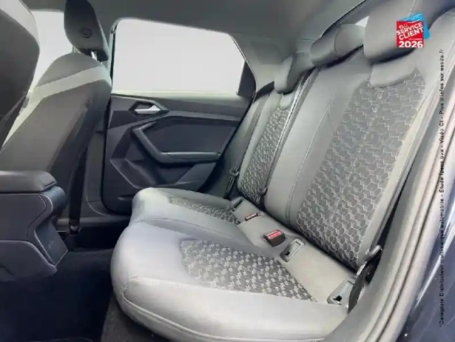 Audi A1 sportback 30 tfsi 110ch advanced 2 — photo 11