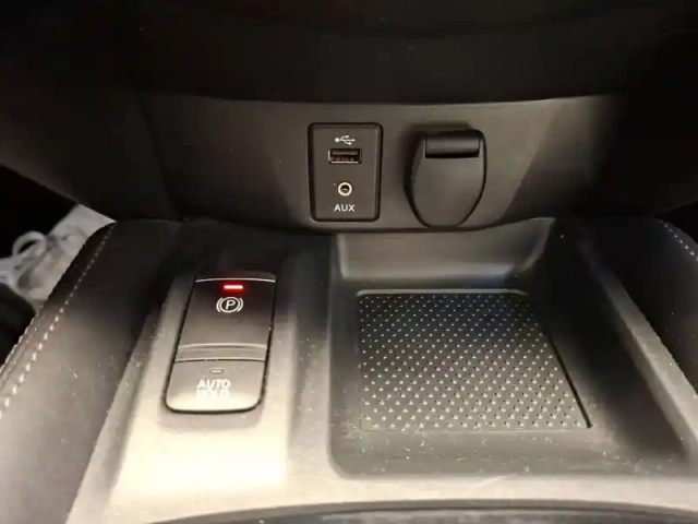 Nissan X-Trail dci 150 7pl — photo 26