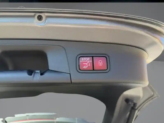 Mercedes Gla 200 d — photo 17
