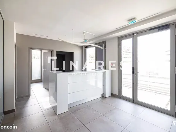 Local commercial 117 m² Saint-Rémy-de-Provence