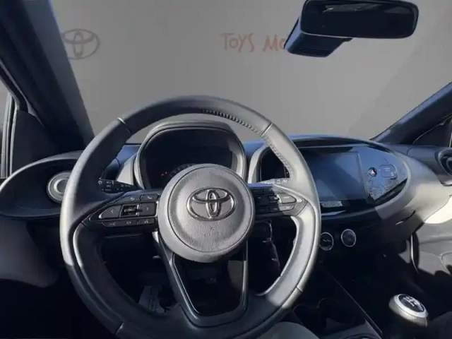 Toyota Aygo 1.0 vvt-i 72 dynamic my24 — photo 11