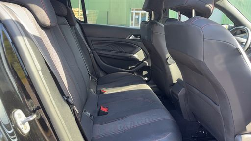 Peugeot 308 1.2 PureTech 130 EAT8 - GT – 2021 – 74274 km – Essence – Boîte Automatique — photo 26
