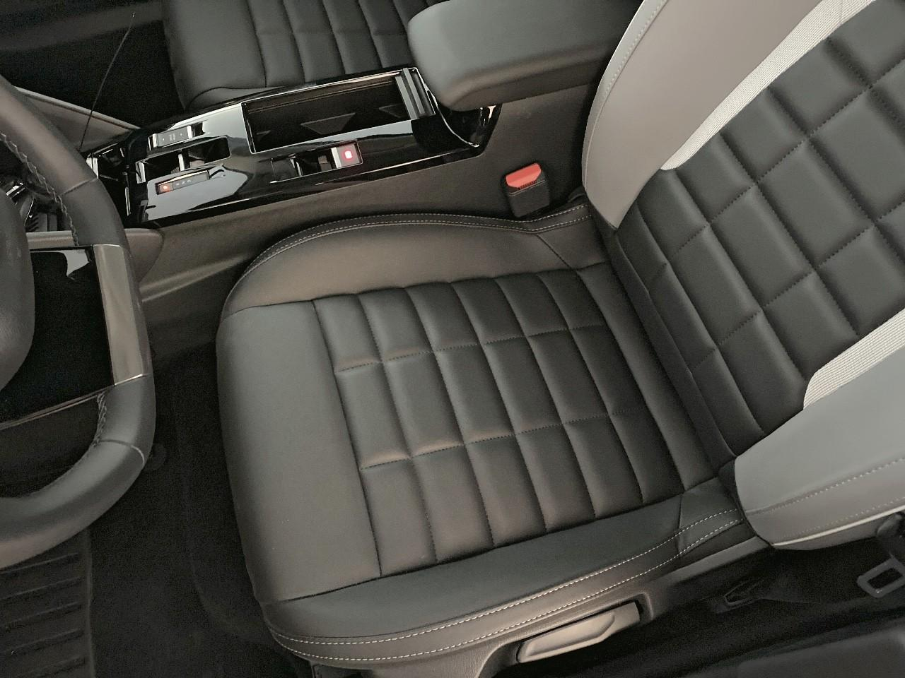 Citroën C4 X hybride 145 ch e-dcs6 max — photo 9