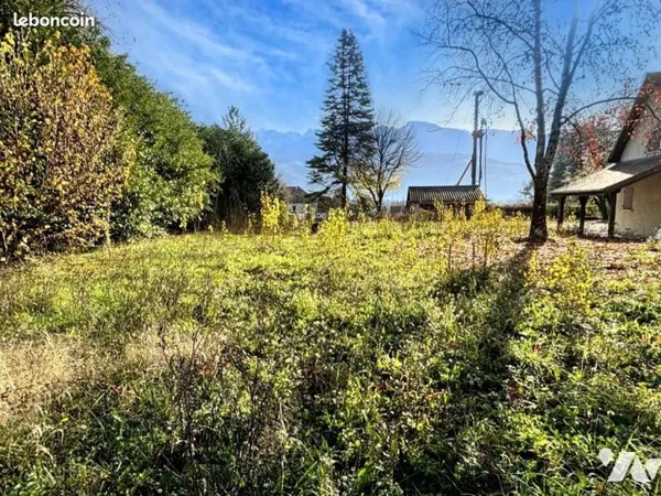 Terrain 658 m² MONTBONNOT ST MARTIN