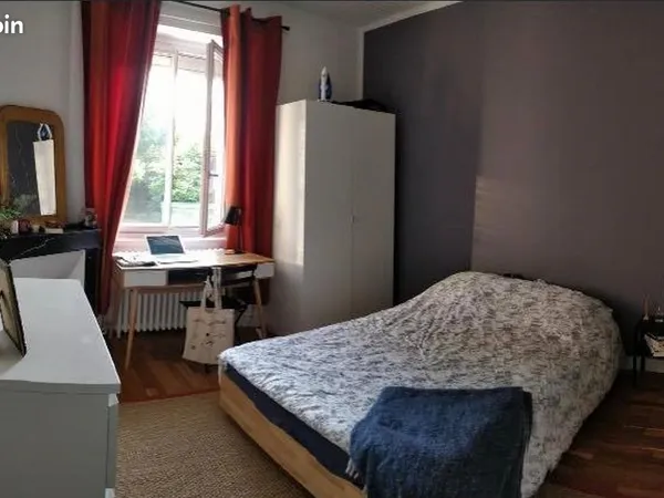 Chambre coloc Nantes Hauts Pavés