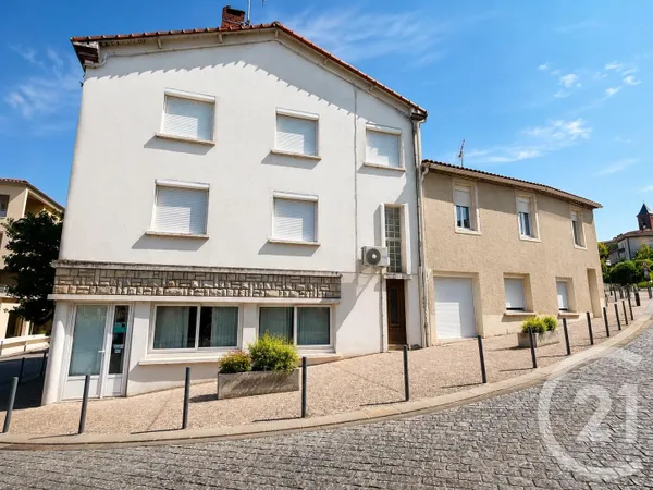 Immeuble 266 m²