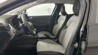 Renault Clio 1.5 Blue dCi 100ch Evolution — photo 12