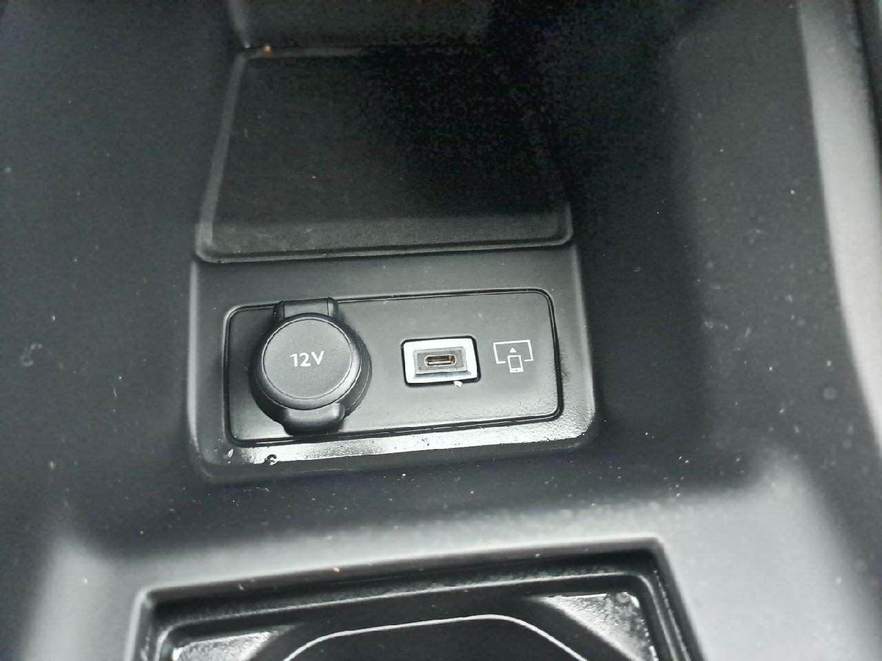 Peugeot 308 sw bluehdi 130ch s&s eat8 allure — photo 27