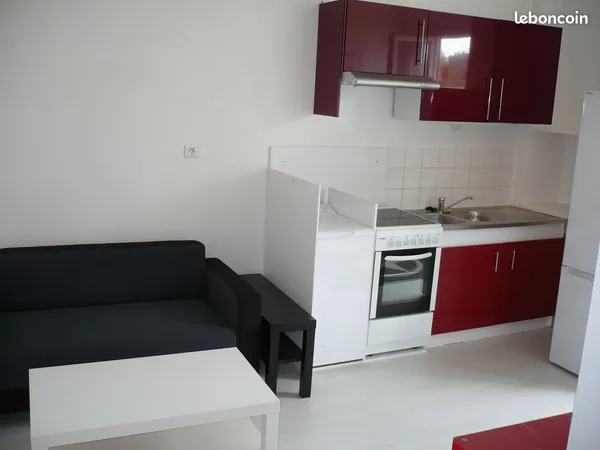 Douarnenez centre - LUMINEUX T1BIS 32M² - Equipé-