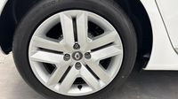 Renault Clio 1.5 Blue dCi 85ch Zen — photo 20