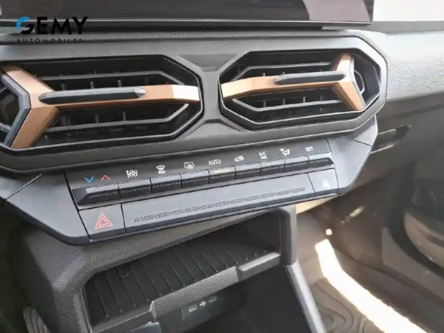Dacia Duster eco-g 100 — photo 23