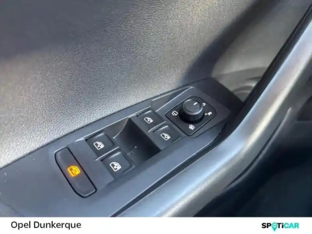 Volkswagen Taigo 1.0 tsi 116ch life plus dsg7 — photo 15