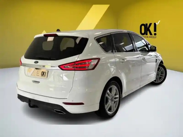 Ford S-Max titanium 7 places car play cam — photo 5